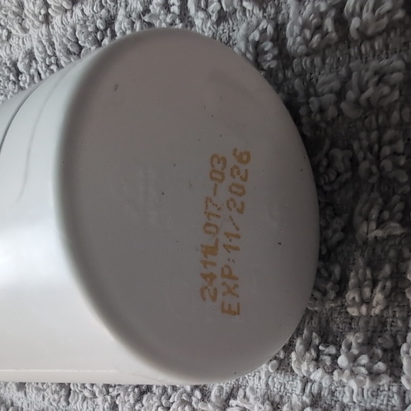 Mama Bear Oasis Nerve Lotion Roll-On - Picture 3 of 5